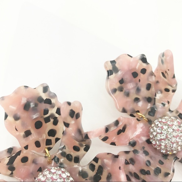 LELE SADOUGHI | Crystal Lily Earrings Pink Leopard - Picture 4 of 7